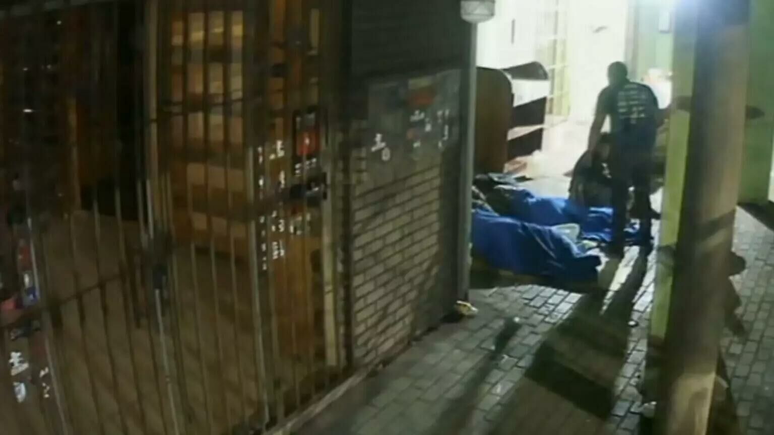 Imagem de compartilhamento para o artigo Alegando incômodo, suspeito de espancar idosos em situação de rua é preso pela Polícia em Água Clara da MS Todo dia